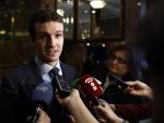 El PP dice que un acuerdo entre Sánchez e Iglesias llevaría a España a una "incertidumbre" como la de Grecia o Portugal