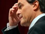 Mas acusa al tripartito de llevar a Cataluña a la "ingobernabilidad y el caos"