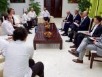 Las FARC logran una foto histórica con Kerry  y su respaldo al proceso de paz