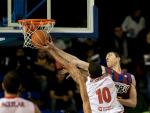 El CAI da la sorpresa en Barcelona y el Madrid lidera la ACB