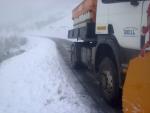 La nieve condiciona la circulación en la montaña de Ourense y Lugo
