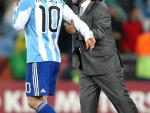 Messi "lamenta" que Maradona no sea el seleccionador argentino