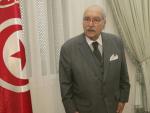 Túnez amanece en calma y con mayor presencia policial tras el Consejo de Ministros