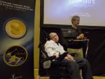 Stephen Hawking prestará declaración en los juzgados de Arona (Tenerife) tras recibir amenazas de muerte