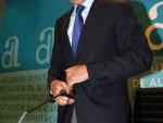 El presidente del PP de Alicante ve "acertado" elegir a Camps, y no siente "alivio ni otras cuestiones"