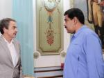 Rodríguez Zapatero se reúne durante dos horas con Maduro en el palacio de Miraflores