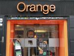 (Ampl.) Orange factura un 4% más en España hasta junio