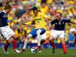 2-0. Neymar castiga a Escocia y demuestra su prometedor futuro