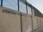 Un sindicato alerta de falta de formación de los policías del CIE para custodiar a internos