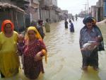 Más inundaciones en el sur de Pakistán obligan evacuar a otro medio millón de personas