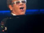 Elton John y Bocelli fascinan en Palma a una multitud que disfrutó de 2 estrellas