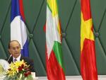 La Junta Militar birmana se disuelve y entrega el poder a un Gobierno civil