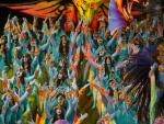 Las escuelas de samba llevan a Río de Janeiro al éxtasis en el cenit del carnaval