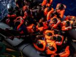 Localizan los cadáveres de 25 inmigrantes en una patera rescatada por MSF