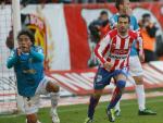 1-0. Un gol de De Las Cuevas da aire al Sporting ante un Almería sin suerte