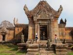 Camboya y Tailandia aceptan negociar en Yakarta el contencioso sobre un templo fronterizo