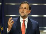 Rajoy se solidariza con Felipe González: "Me parece muy mal que haya gente que vaya contra la libertad de expresión"
