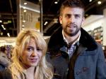 Piqué y Shakira ponen en peligro a los reporteros