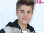 Justin Bieber se lleva a una admiradora a los premios Billboard