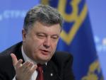 Porosheno informa de la liberación de 12 militares ucranianos en el este de Ucrania