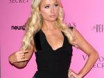 El acosador de Paris Hilton se declara no culpable