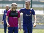 Luis Enrique y los 20 años de Iniesta en Barcelona: "Es nuestro capitán y un emblema mundial"