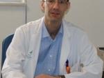 El neurólogo almeriense Pedro Serrano se incorpora a la Jefatura de Servicio de Neurología del Hospital Regional