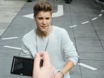 Justin Bieber es demandado por robar una tarjeta de crédito