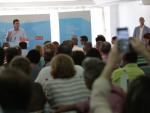 Pedro Sánchez advierte de que "lo que hace daño a la democracia es la corrupción" y un presidente que "la ampara"