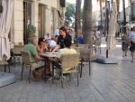 El PSOE y los hosteleros reclaman al Ayuntamiento que no "criminalice" al sector y que reactive la mesa técnica