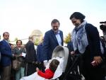 Rajoy advierte que la alternativa a Feijóo sería "letal" en una visita a la tierra de Fraga y evita decir su porra