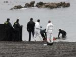 La Guardia Civil continúa rastreando la costa de Ceuta tras los 15 cadáveres encontrados.