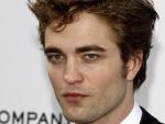 Las hermanas de Robert Pattinson se niegan a que vuelva con Kristen Stewart