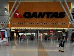 Los aviones de Qantas volverán a volar y cesarán las huelgas, dictamina el arbitraje laboral de Australia