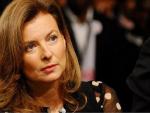 La ex primera dama francesa que se sintió como al caer "de un rascacielos" con la infidelidad de Hollande