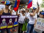 Las protestas se mantienen en Venezuela y la OEA atrapa la atención política