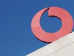 Vodafone insta a la CMT a obligar a Telefónica a alquilar su red más allá de los 30 megas