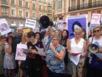 Decenas de personas se concentran en Madrid en apoyo a Juana Rivas y piden protección para sus hijos