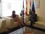 La alcaldesa y el presidente del ICO destacan el dinamismo económico de Logroño manifestado en el crecimiento del empleo