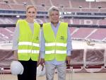 Cifuentes visita las obras del Wanda Metropolitano y destaca que será uno de los "grandes atractivos" de Madrid