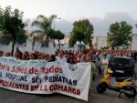 Unas 5.000 personas se manifiestan en La Línea en protesta por la situación sanitaria