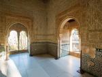 Vázquez destaca que la Alhambra sigue trabajando para hacer más accesible el monumento