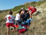 Herido un parapentista en la playa Torre del Puerco de Chiclana