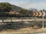 Abiertas al tráfico las dos carreteras cortadas por el incendio de Medinilla en Ávila