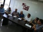Patronal y sindicatos exigen medidas "urgentes" para evitar que el caos fronterizo asfixie a Ceuta