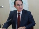 El presidente de la CEA avisa de que la falta de "seguridad jurídica" puede llevar a la marcha de Cosmos