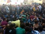 Concluye el registro de Unipost en Terrassa (Barcelona) ante unas 200 personas concentradas