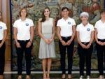 La Reina recibe a cinco mujeres que harán una expedición al Ártico después de haber superado el cáncer