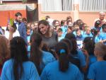 La Reina abre el curso con una visita al CEIP San Matías (Tenerife), modelo de integración con la comunidad