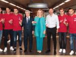 Griezmann o Torres animan a aficionados a utilizar la línea 7 de Metro para acudir al nuevo estadio del Atlético